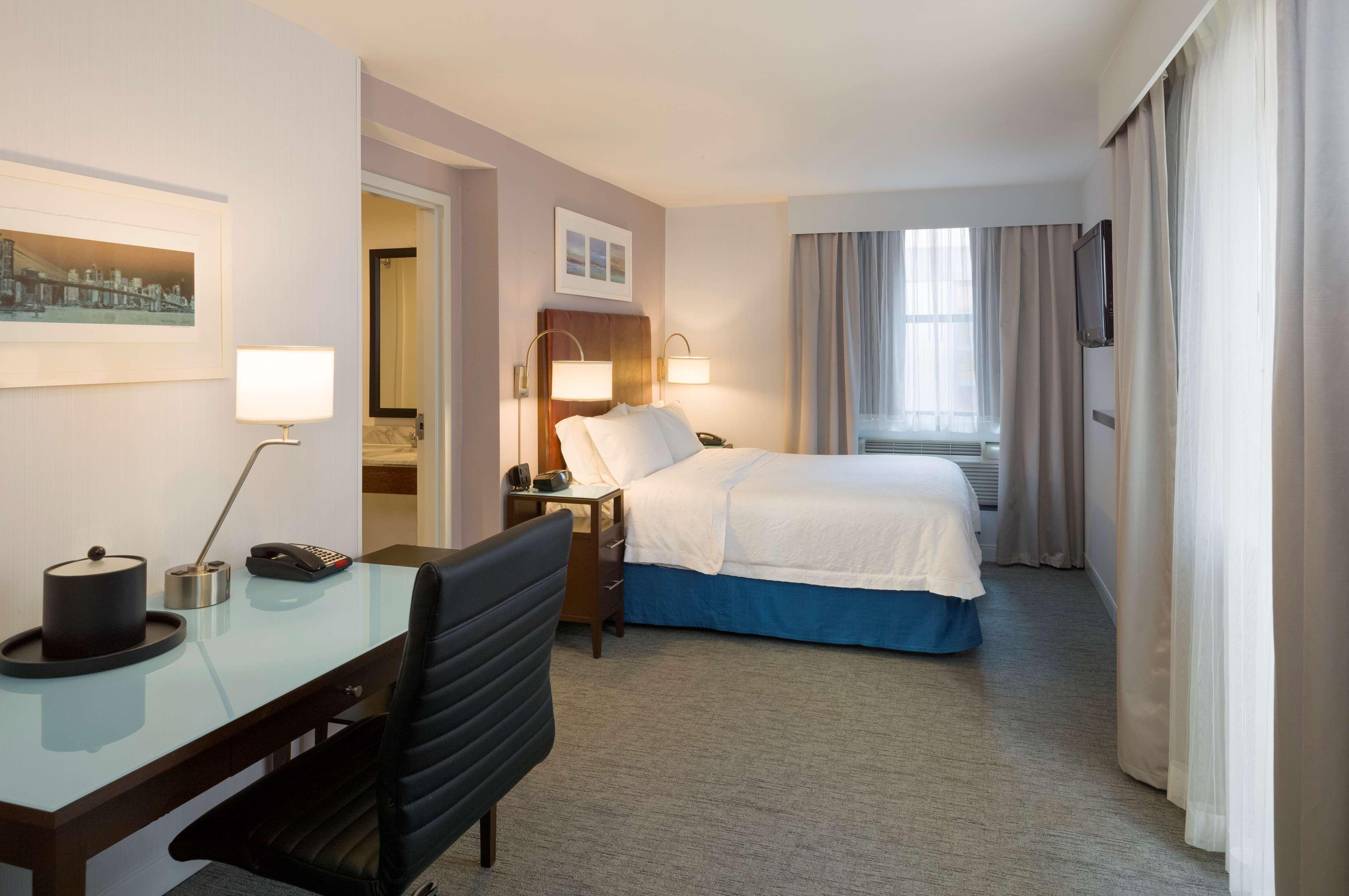 Hotel Hampton Seaport Financial District New York