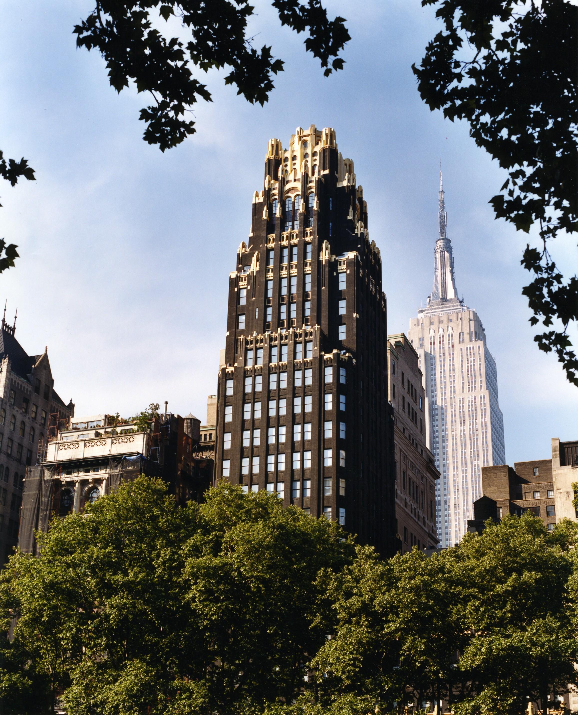 Khách sạn Bryant Park 4*