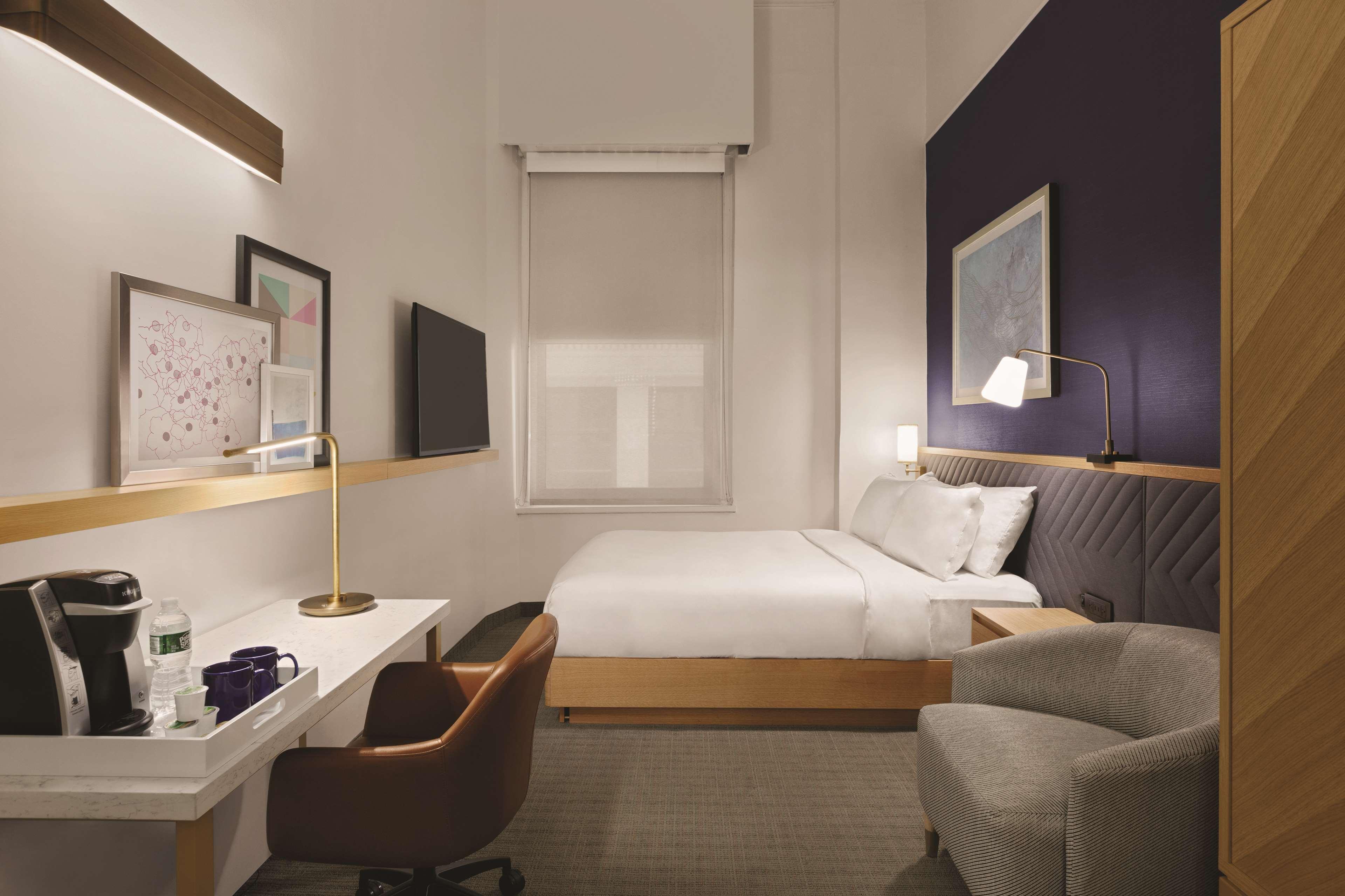 Khách sạn Radisson Street New York