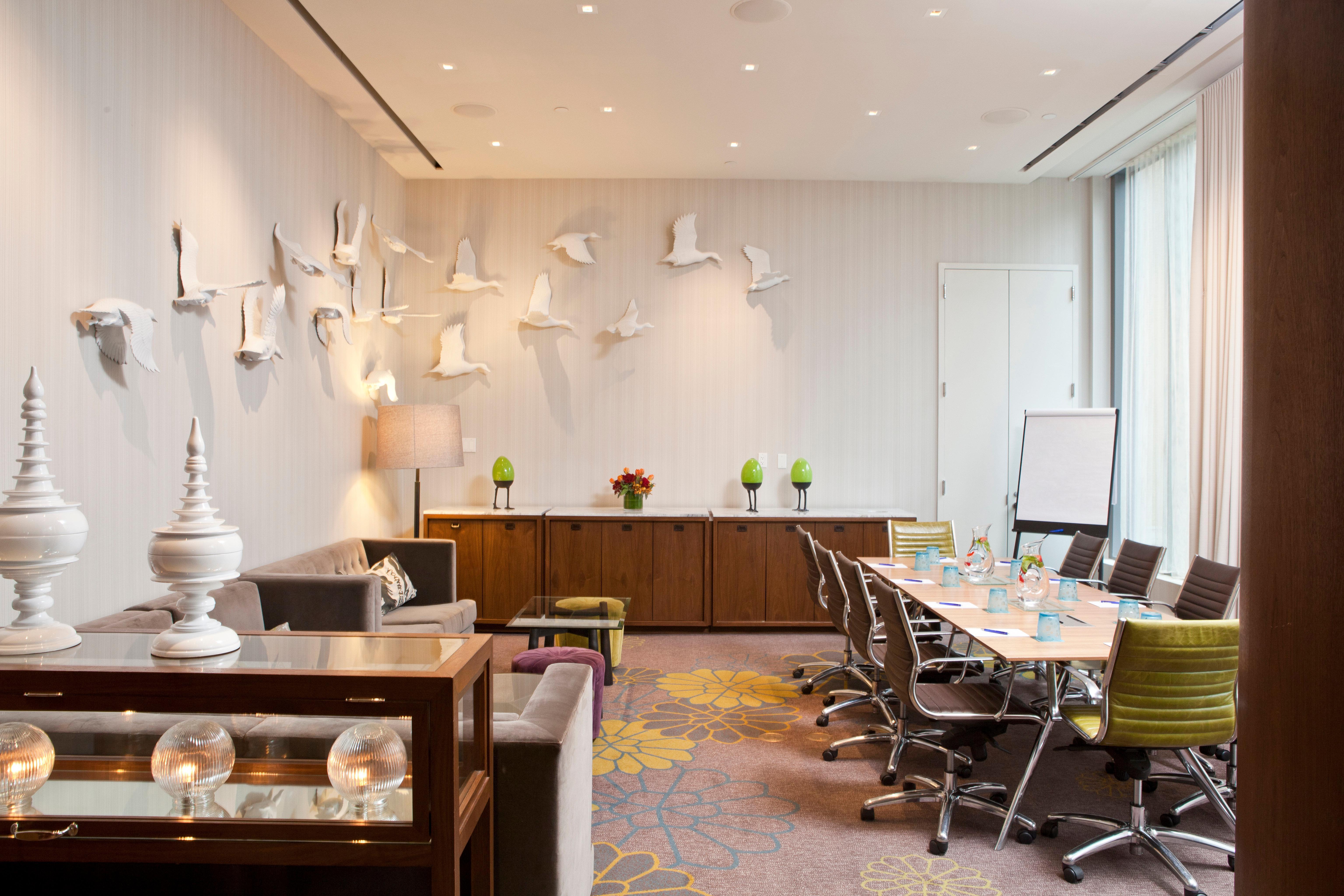 Khách sạn Kimpton Eventi By Ihg