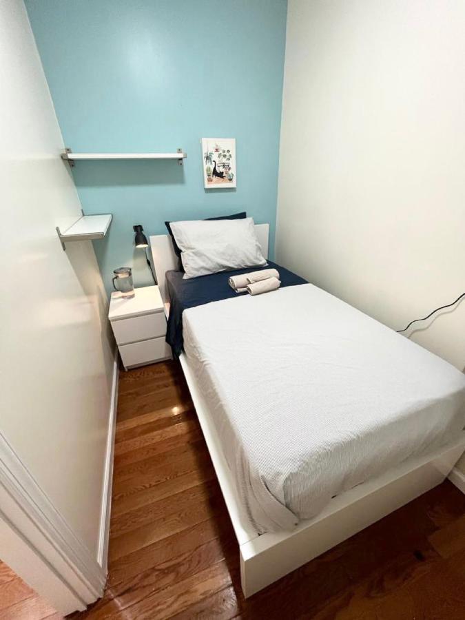 Beautiful Private In A Shared Upper West Side Homestay New York