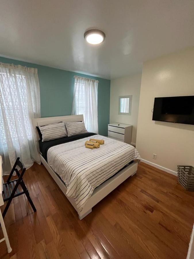 Beautiful Private In A Shared Upper West Side * New York