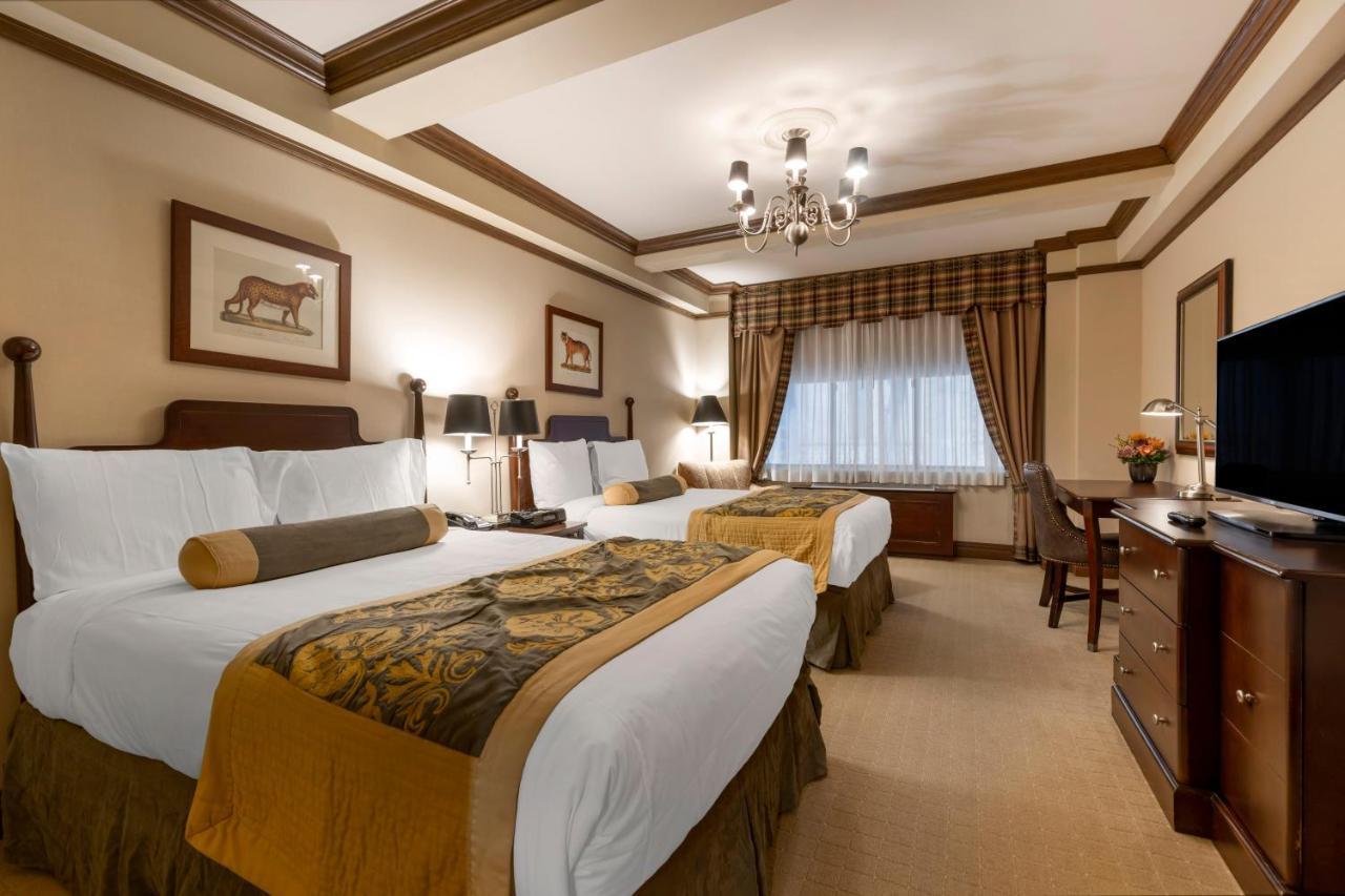 Khách sạn Blakely 4*