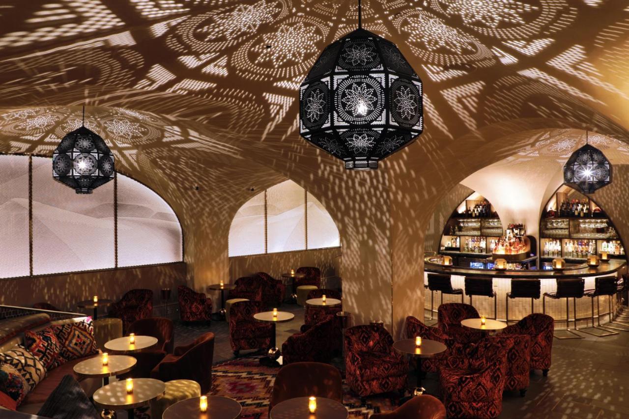 Khách sạn Bryant Park