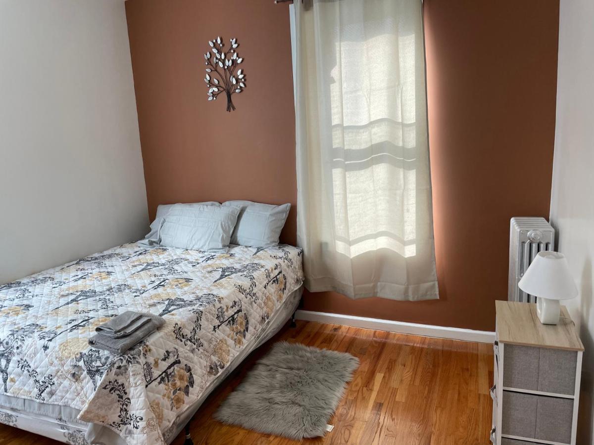 Beautiful Finished With Lots Of Space & Privacy Apartment