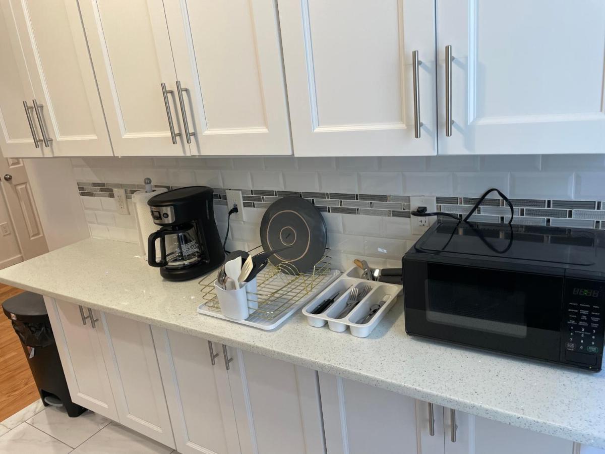 Beautiful Finished With Lots Of Space & Privacy Apartment