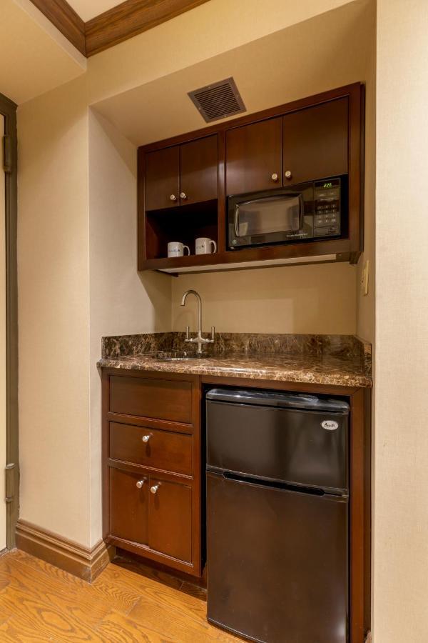 Blakely Khách sạn 4*