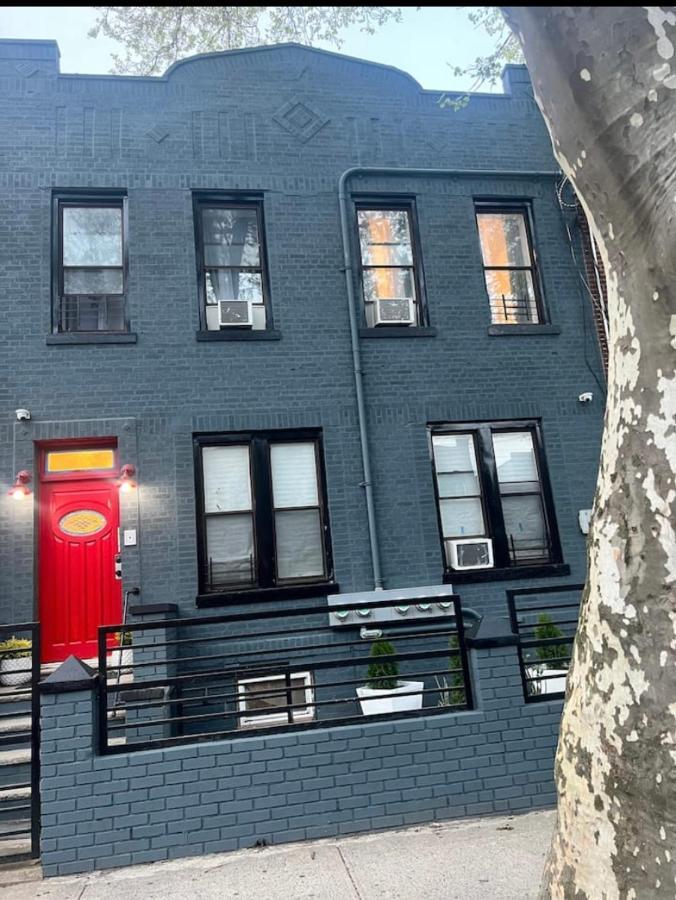 Brooklyn Golden Palace Nova York