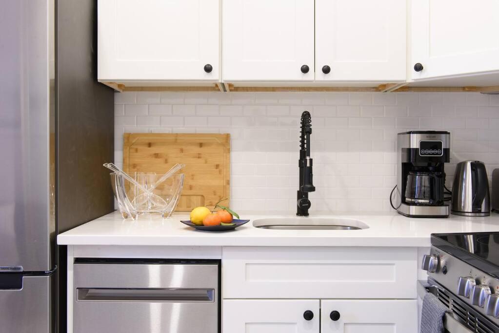 240-6 New Prime Location W&d In Unit *