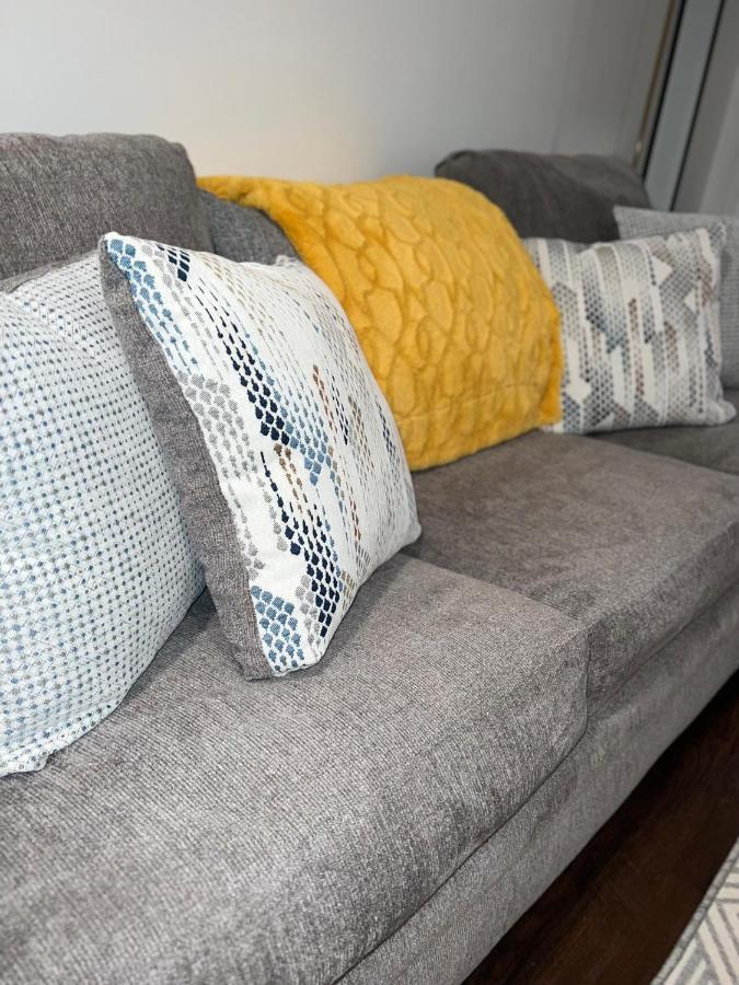 Cozy 1 Bedroom With Outdoor Patio Space Apartamento