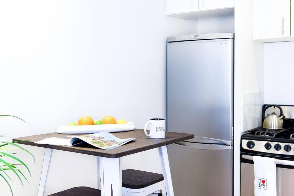 62-3b Prime Ues Walk To Park * Nova York