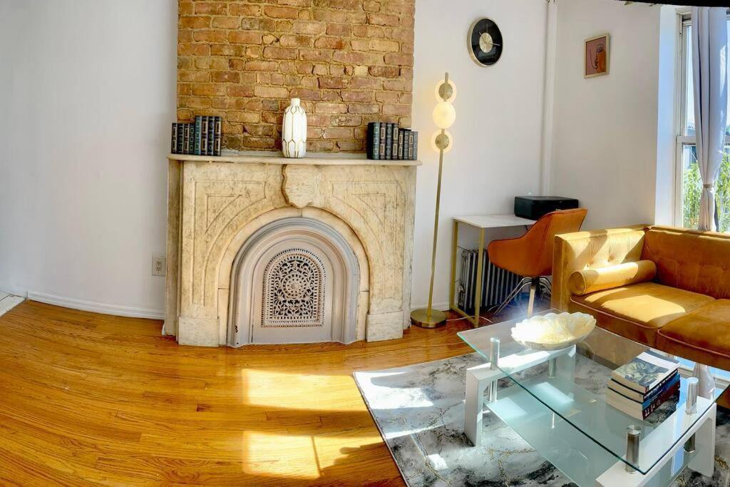 Apartamento Modern Studio For Long In Nyc Nova York