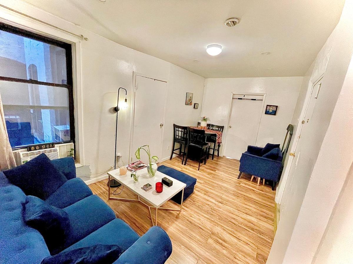 2 Bedrooms Flat 5 Minutes From Times Square Apartamento