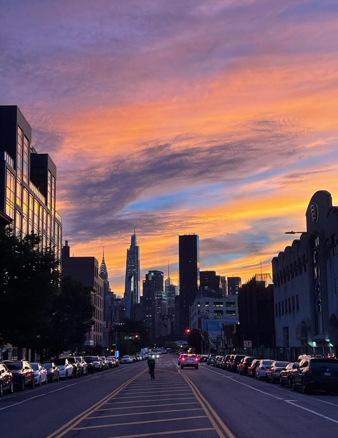 Ở trọ Elegant Private Close To Manhattan! - Is In A 2 Bedrooms Apartament And First Floor With Free Street Parking New York