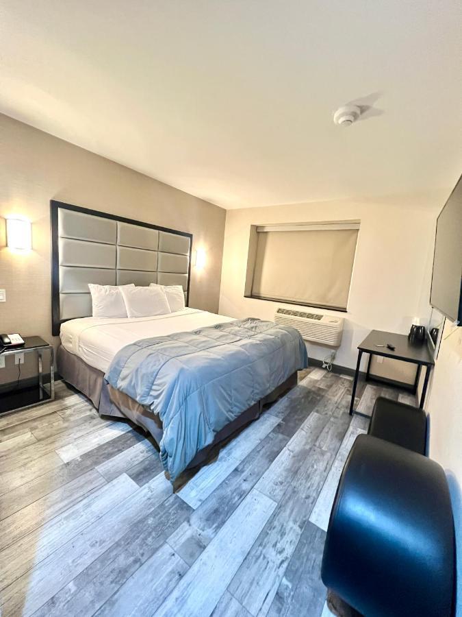Vybe Khách sạn New York