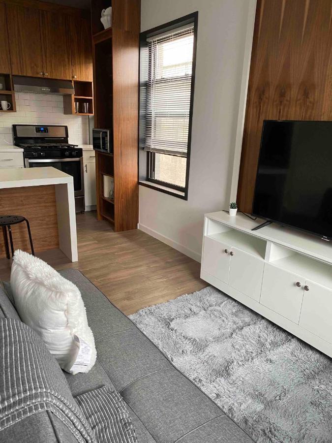 Apartamento 145 St Queens Near Jfk, Lga, & Citi Field, Free Parking In The Backyard 646-667-6696 *