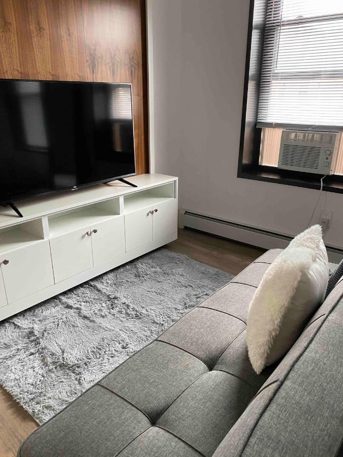 145 St Queens Near Jfk, Lga, & Citi Field, Free Parking In The Backyard 646-667-6696 Apartamento