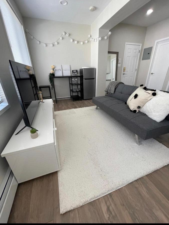 145 St Queens Near Jfk, Lga, & Citi Field, Free Parking In The Backyard 646-667-6696 Apartamento