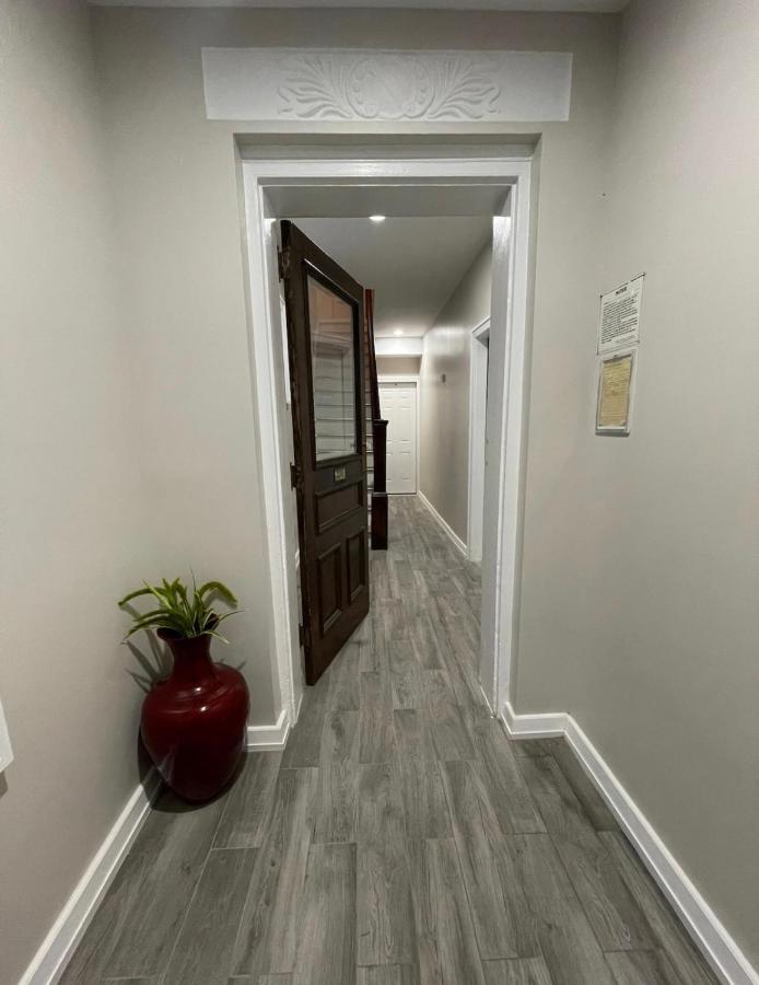 145 St Queens Near Jfk, Lga, & Citi Field, Free Parking In The Backyard 646-667-6696 Apartamento Nova York