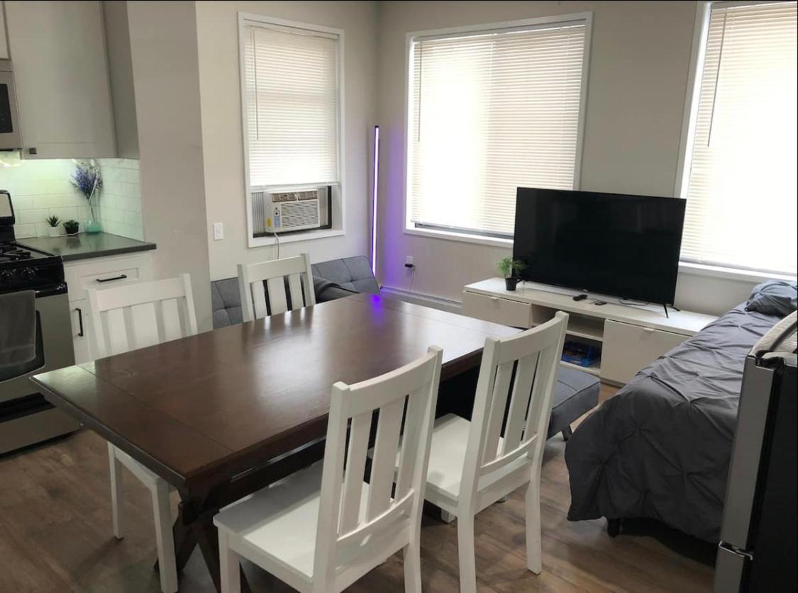Apartamento 145 St Queens Near Jfk, Lga, & Citi Field, Free Parking In The Backyard 646-667-6696