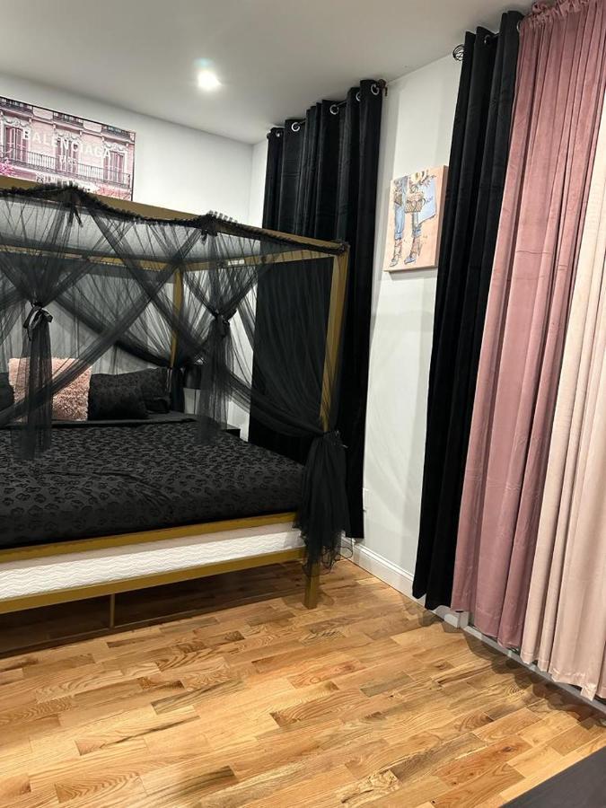 Ở trọ Latisha Luxury Place New York