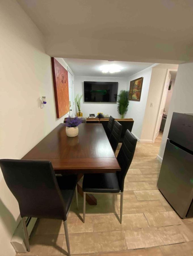 145 St Queens Near Jfk, Lga, & Citi Field, Free Parking In The Backyard 646-667-6696 Apartamento *