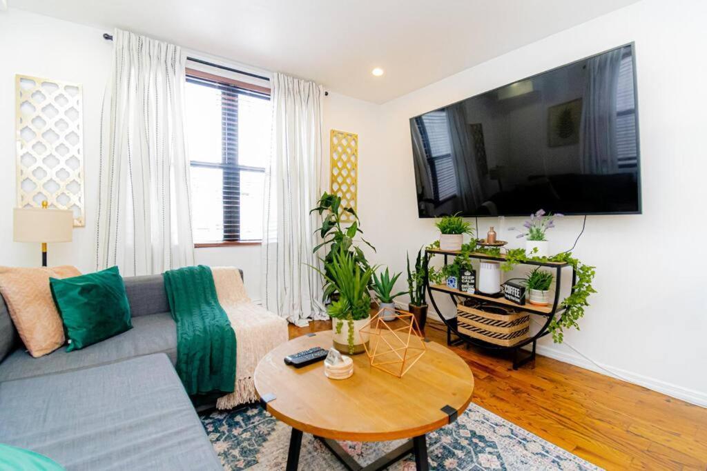 Căn hộ Luxury Oasis In The Heart Of Brooklyn *