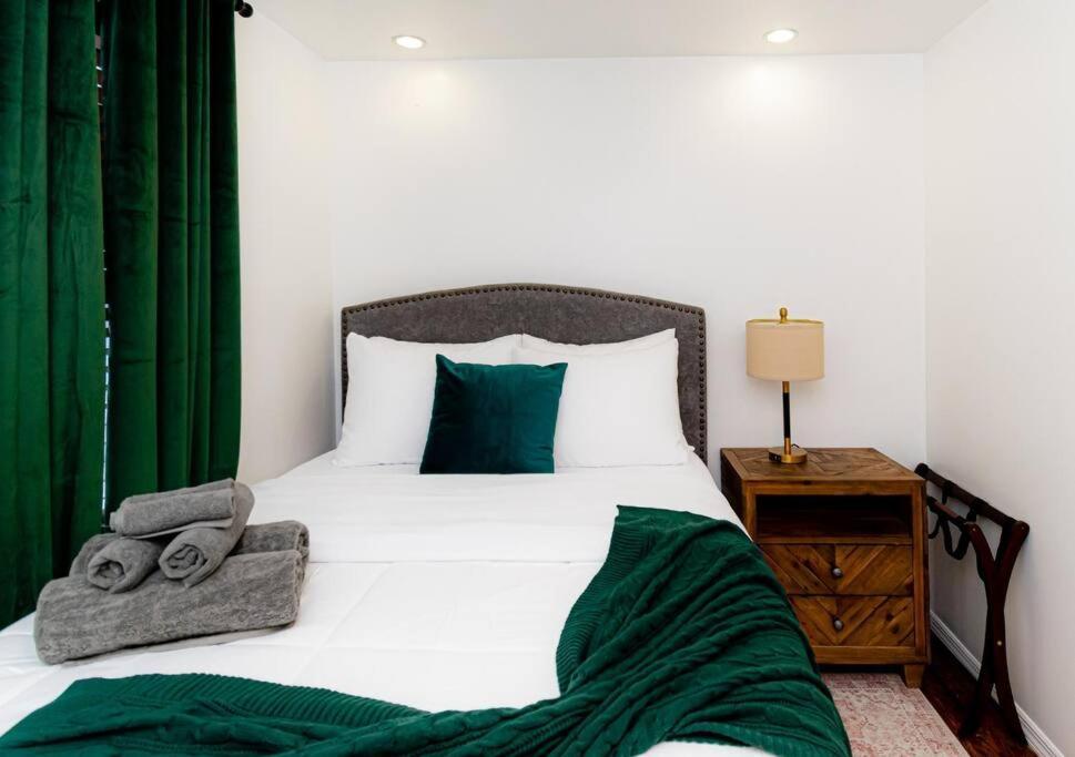 Luxury Oasis In The Heart Of Brooklyn Căn hộ