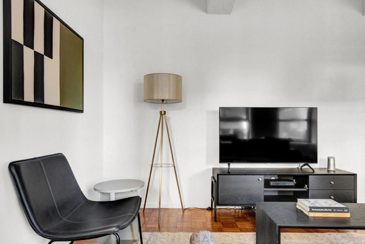 Chelsea 1br W Gym Doorman Nr Penn Station Nyc-675 Apartment *