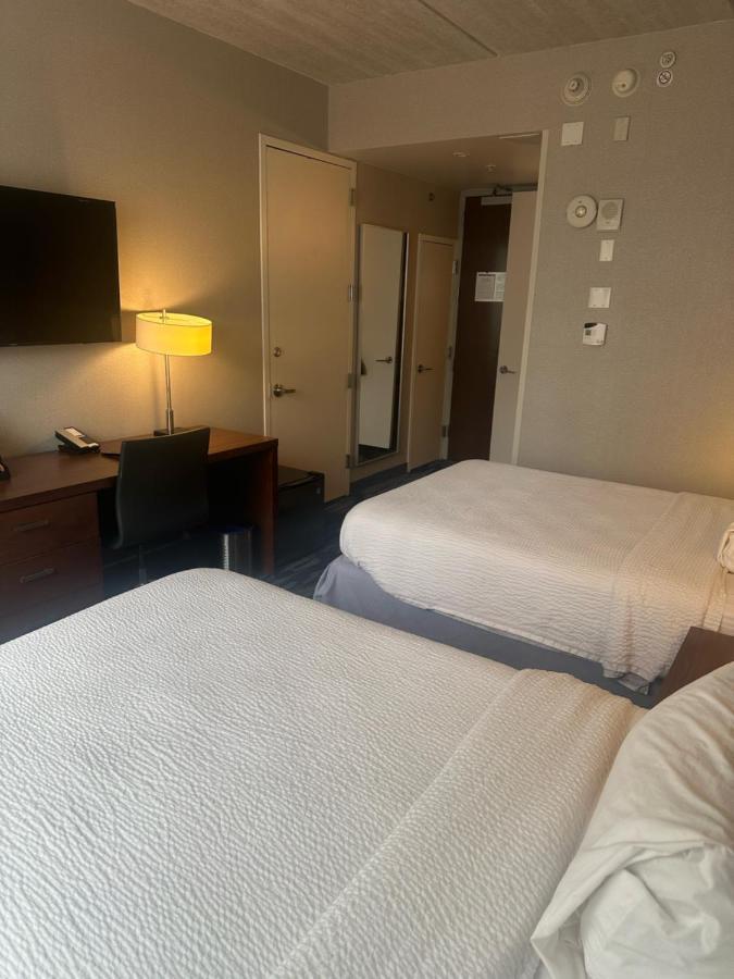 Fairfield & By Marriott Brooklyn Khách sạn