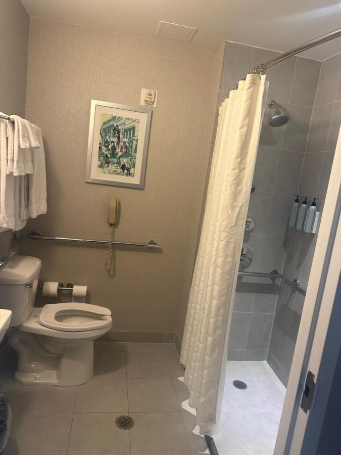 Fairfield & By Marriott Brooklyn Khách sạn