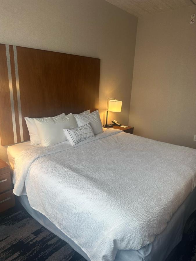 Khách sạn Fairfield & By Marriott Brooklyn New York