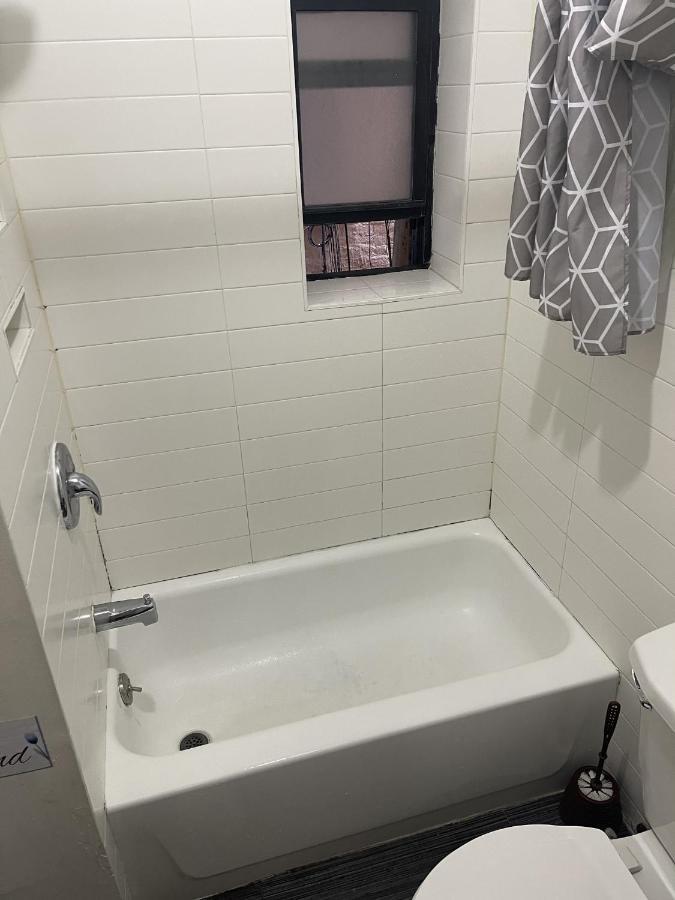 Central Harlem Oasis- Led House Nova York