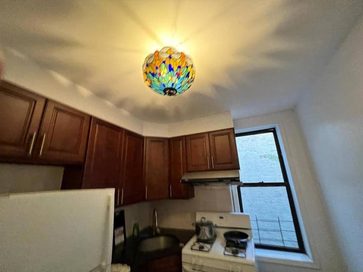Căn hộ Antique Victorian 2 Bedroom Best Location New York