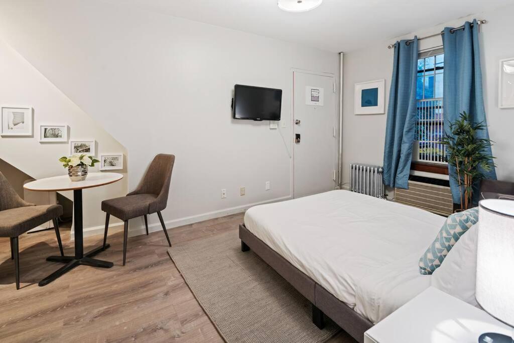 Apartment Central 2br - Walking Distance To Times Square *