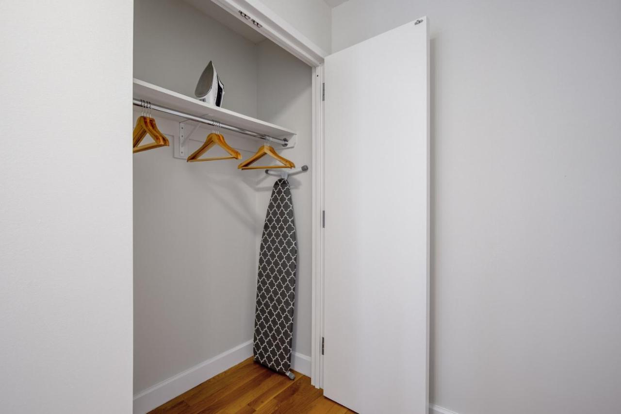 Apartamento Midtown 1br W Pool Gym Parking Nr Times Sq Nyc-378 *