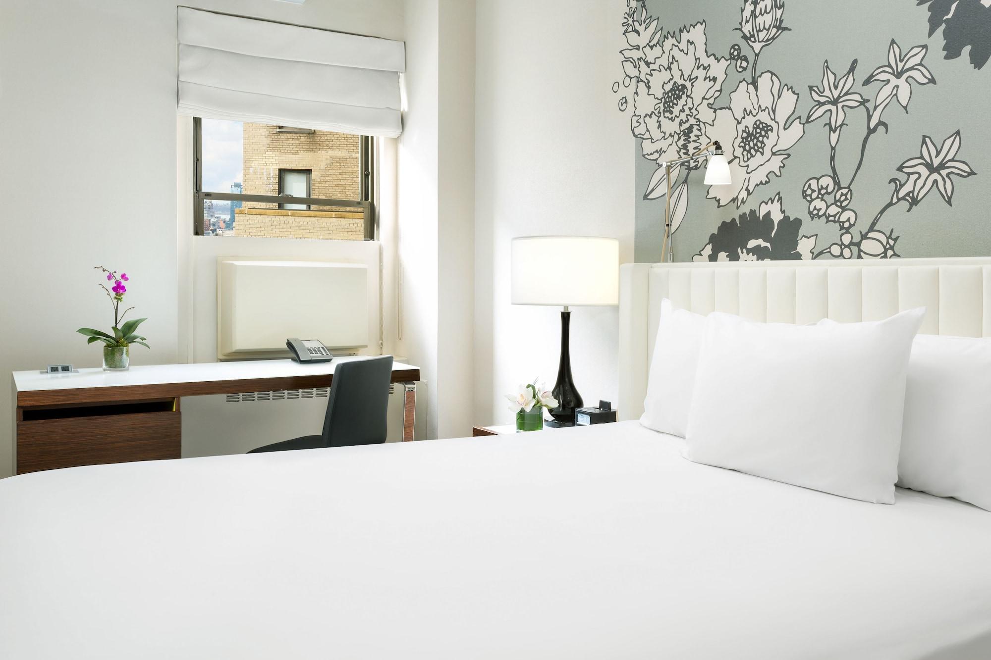 Stewart Khách sạn 4*