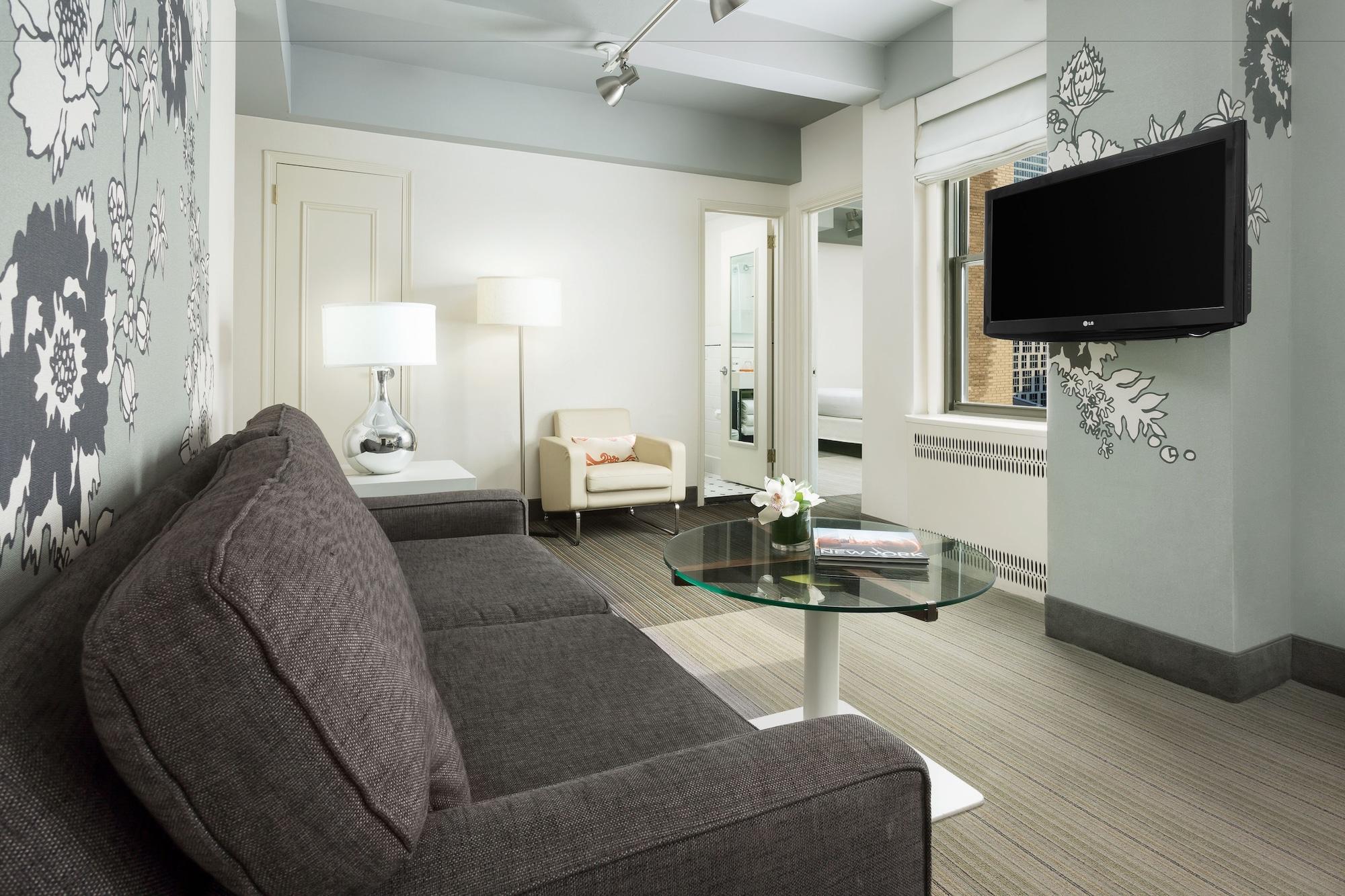 Khách sạn Stewart 4*