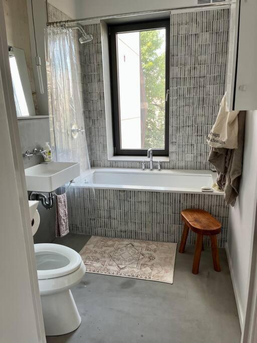 Apartment Deconstructed Loft In Greenpoint