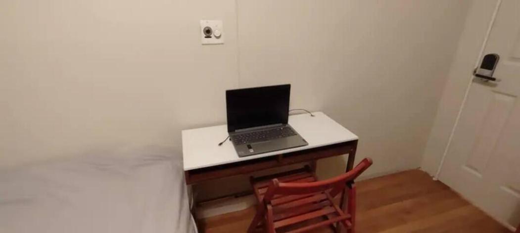 Ở trọ Central And Affordable Williamsburg Private Bedroom Close To Subway New York