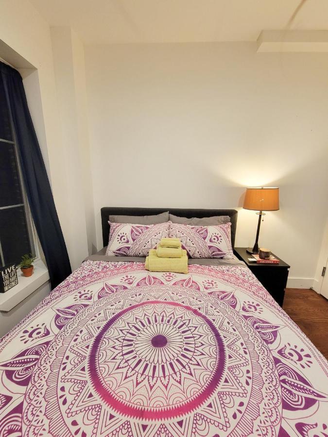 Private In A 4 Big 4 Apartament Green Point Hospedagem domiciliar Nova York