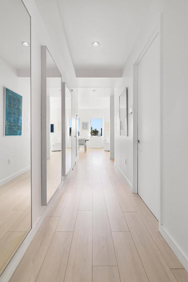 Luxury 4 Bedroom Near Times Square, City Căn hộ *