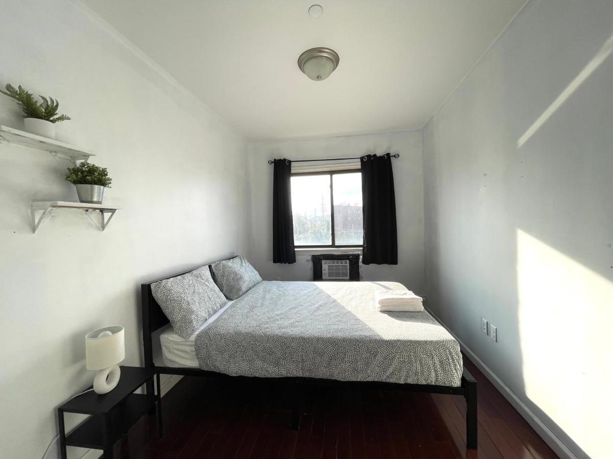 2br Elevator Apt 10min To Lga Airport 1min To Train! * Nova York