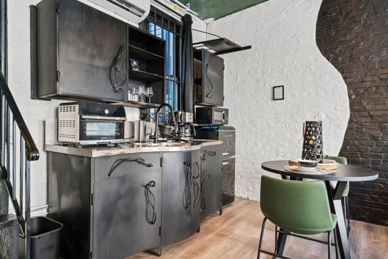 Apartment Hot Bushwick Location- Art With Roof Terrace At 