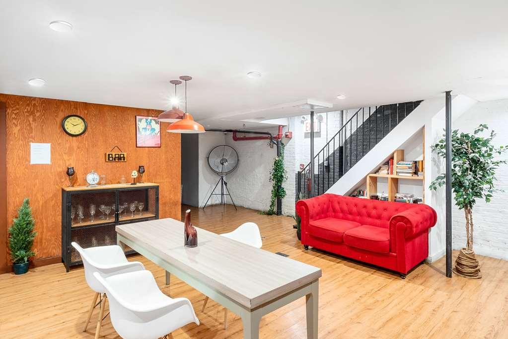 Behome By Luxurban. Travelodge Nova York