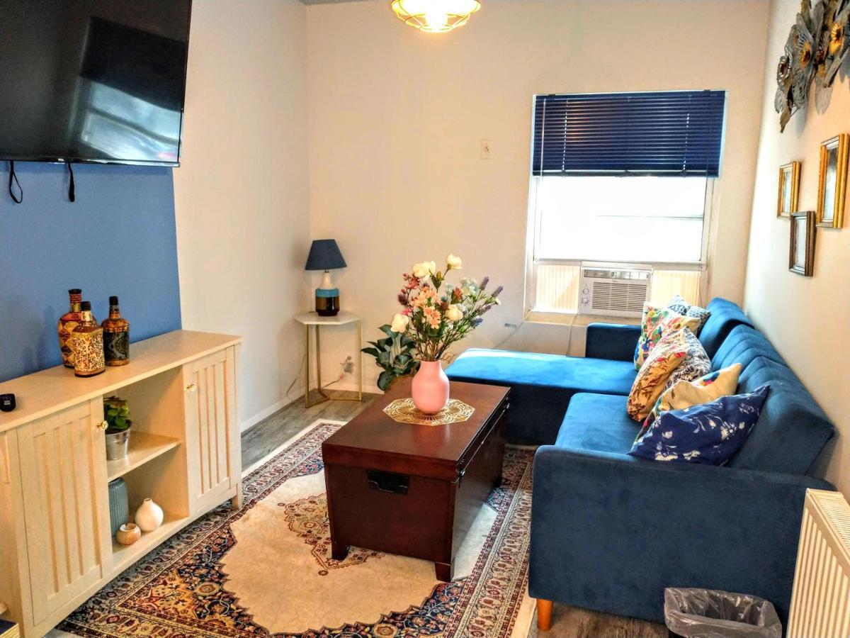 Apartment Explore From Queens