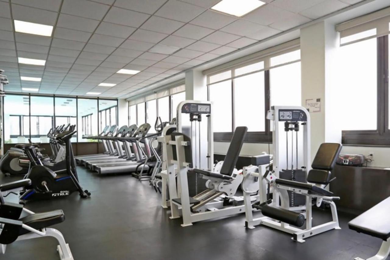Kips Bay 1br W Wd Gym Pool Nr Bars Nyc-1119 *