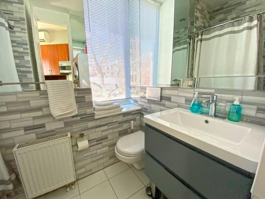 Gorgeous Three Bedroom West Village Townhouse Căn hộ New York