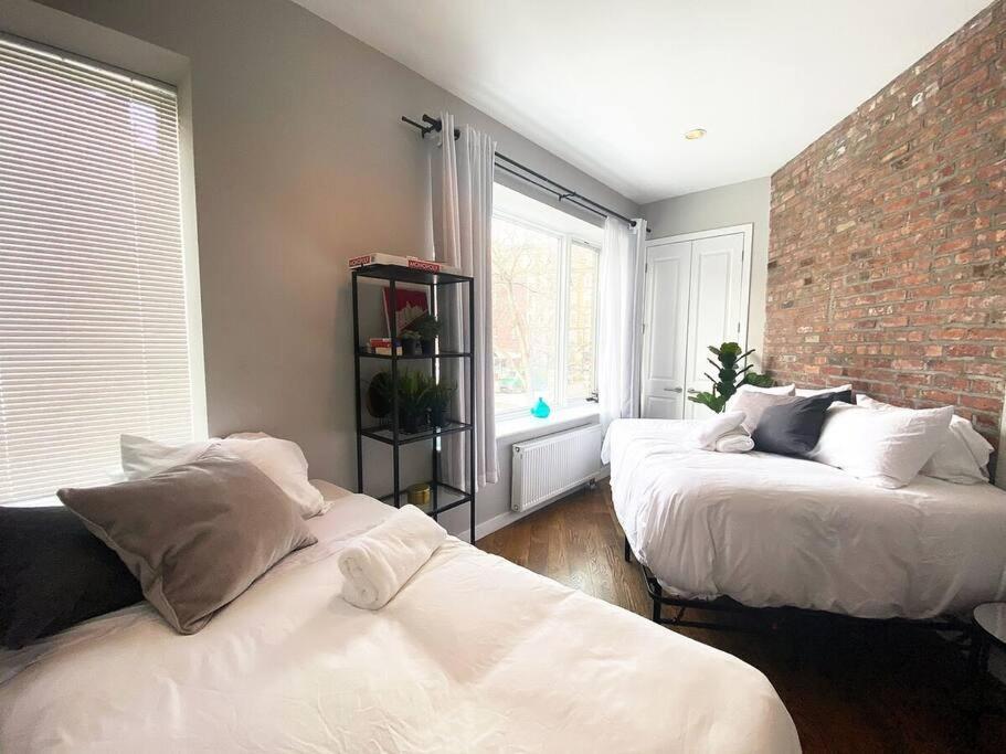 Gorgeous Three Bedroom West Village Townhouse Căn hộ New York