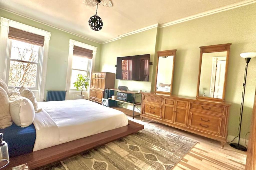 Apartamento Relaxing & Cozy Spa. In Brooklyn Mins To Mhtn Nova York